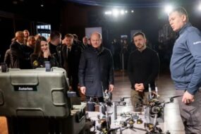 Auterion Sending Ukraine 33,000 Drone “Strike Kits”